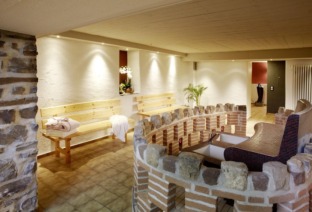 Hotel Haus Kylltal Zendscheid Ngoại thất bức ảnh
